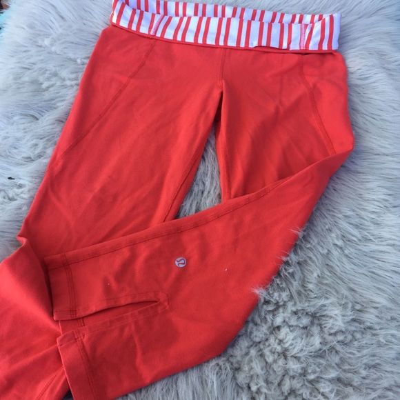 Lululemon crop pants red - Picture 2 of 3